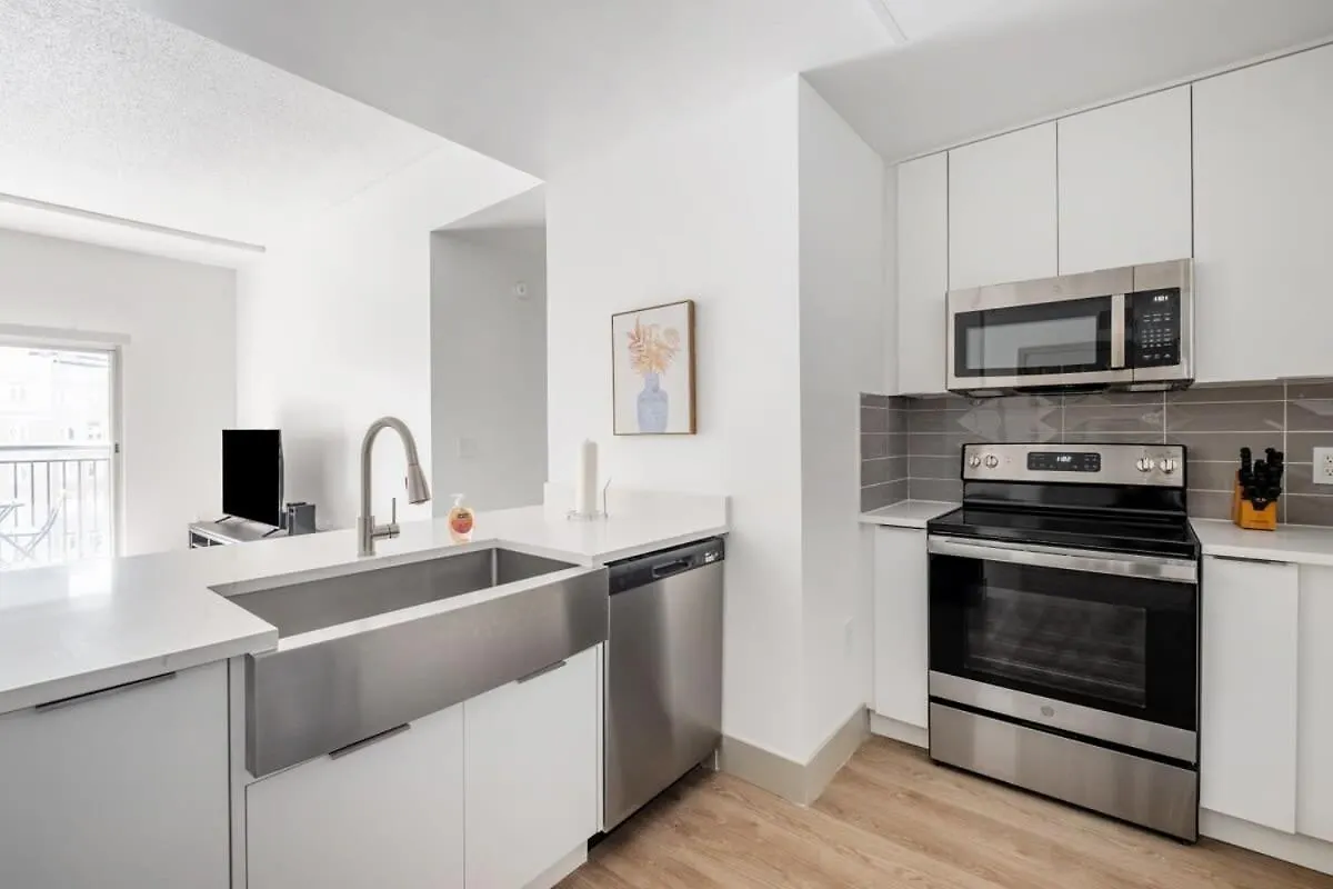 4B 3Ba Premium Family Apartment With Gym Charlotte
